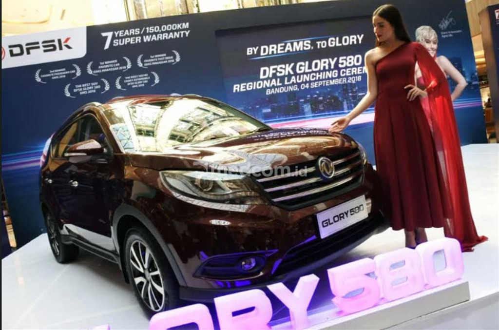 DFSK Glory 580. Medcom.id/A. Harry Budiawan