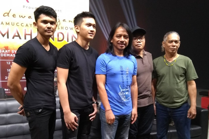 Jelang Rilis Album Baru, Dewa Budjana Gelar Tur Musik