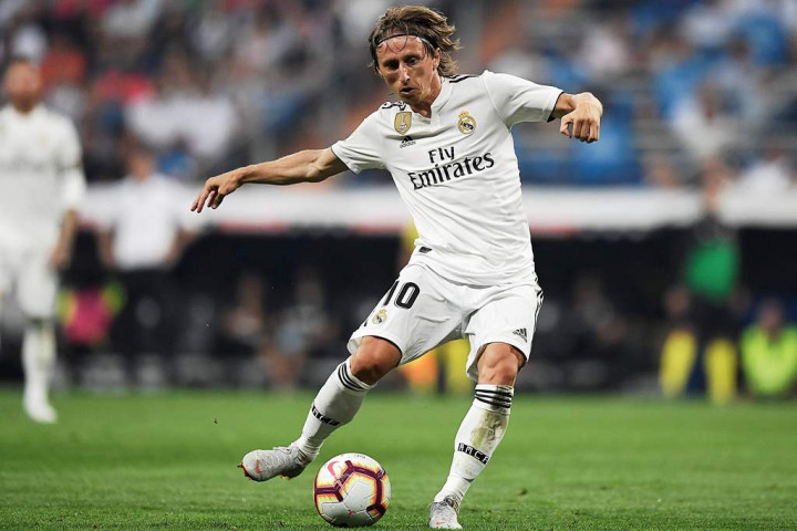 Gelandang Barcelona Sebut Modric Pemain Terbaik Dunia