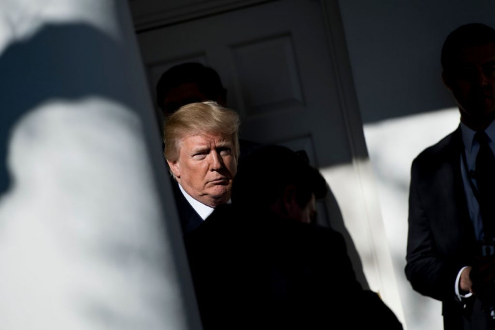 Pejabat Anomin Kritik Pemerintah, Trump Tuduh Ada Pengkhianatan