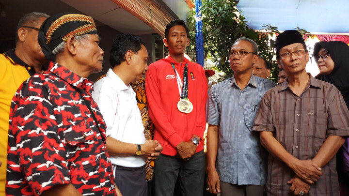 Atlet Peraih Dua Perunggu Asian Games Diarak Keliling Tegal