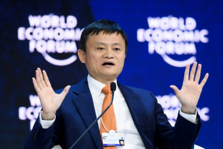 Jack Ma Mundur sebagai Bos Alibaba