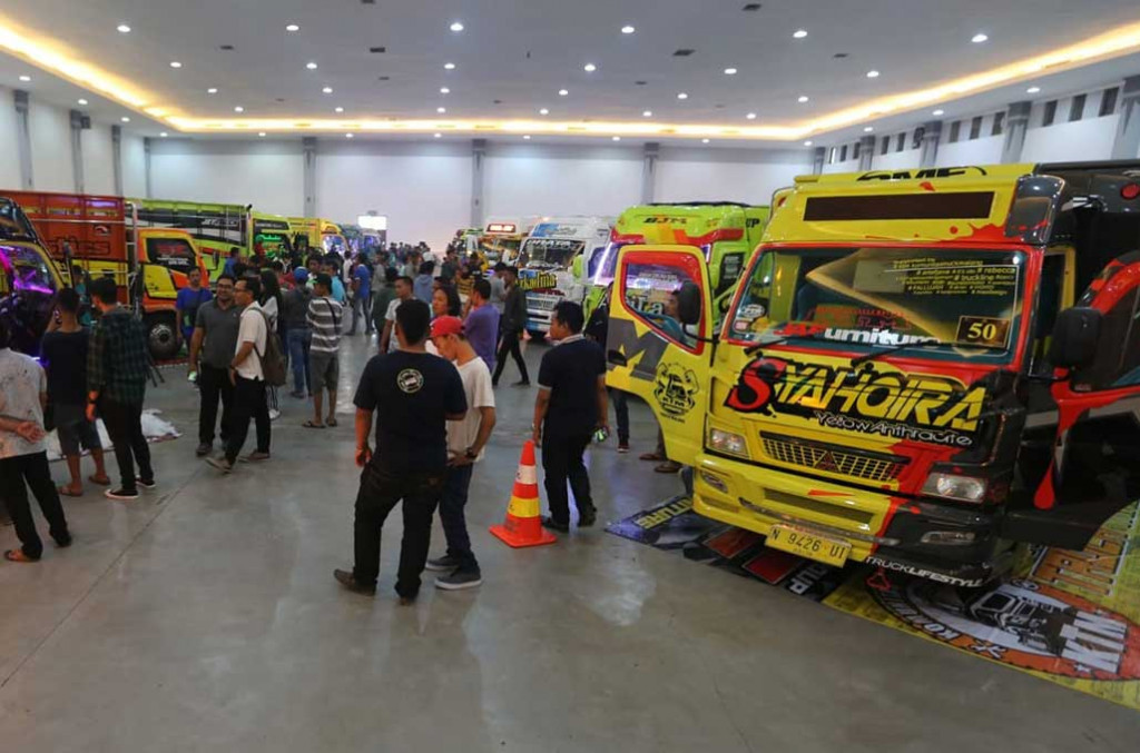 Kontes modifikasi truk mulai dibuka hari ini di Yogyakarta. Fuso