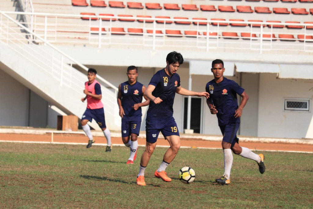 Sesi latihan PS Tira. (Foto: Medcom.id/Ahmad)