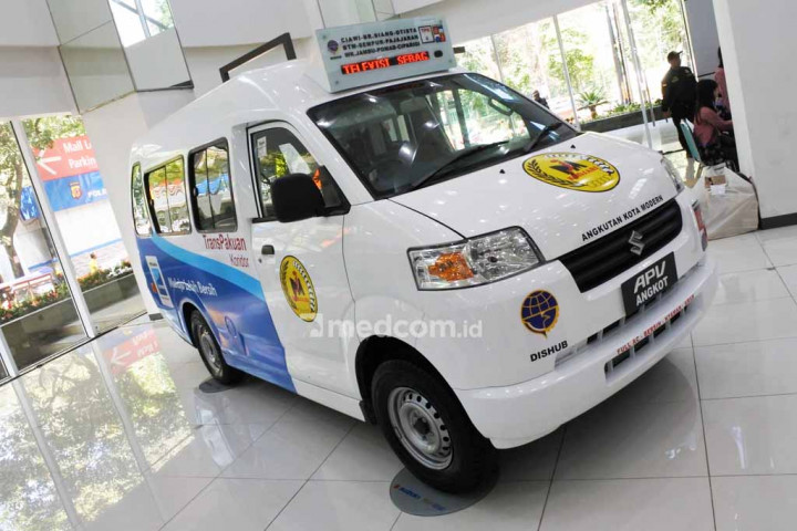 Intip Kelengkapan Angkot Modern di Bogor