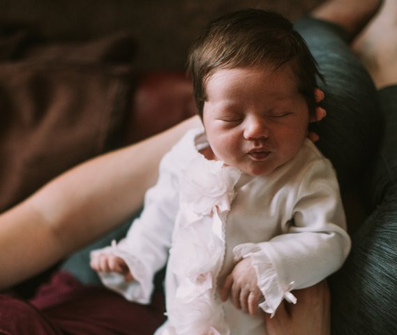 Mitos-mitos Mengenai Persalinan <i>Caesar </i>