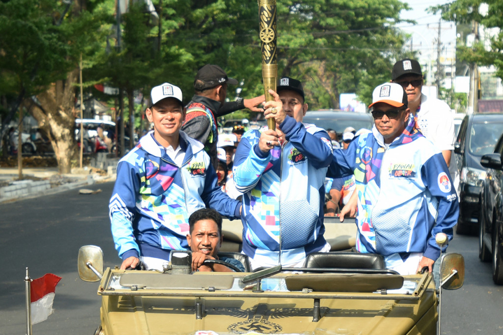 Pawai Obor Asian Para Games 2018 Singgah di Makassar