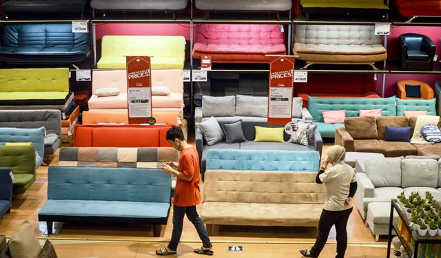 Pajak impor naik, pengusaha furniture tahan harga