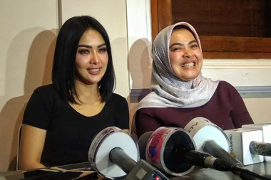 Siapa Pembeli Tiket Konser Syahrini Seharga Belasan Juta?