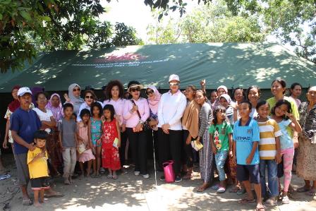 Ikatan Istri Anggota DPR Bantu Korban Gempa NTB