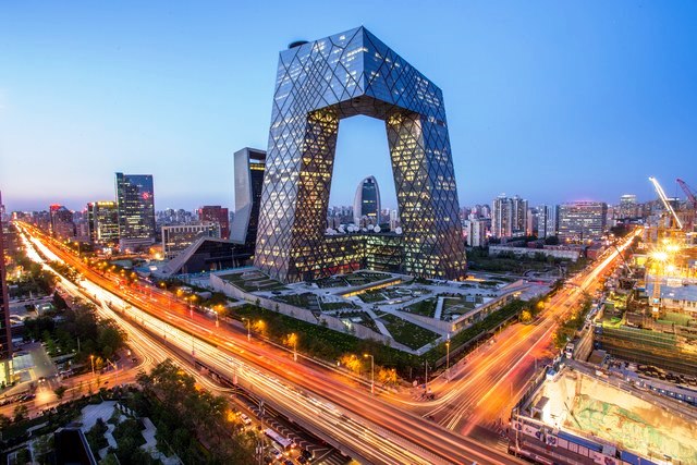 8 Pencakar Langit yang Bolong tapi Keren