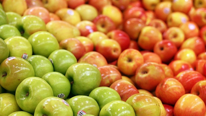 Jual 15.000 Apel, Pegawai Supermarket Kuba Malah Dipecat