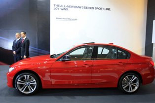 Rencana Penghapusan PPnBM Mobil Sedan Dongkrak Penjualan