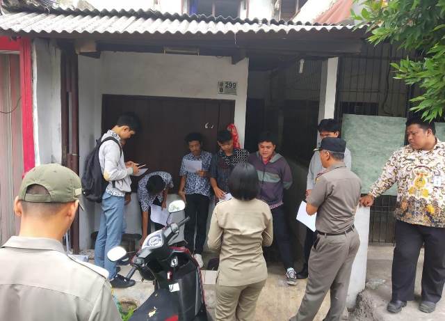 Satpol PP Depok Tangkap 31 Pelajar yang Bolos Sekolah