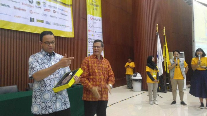 Anies Baswedan Geram Aksi Vandalisme Terhadap MRT