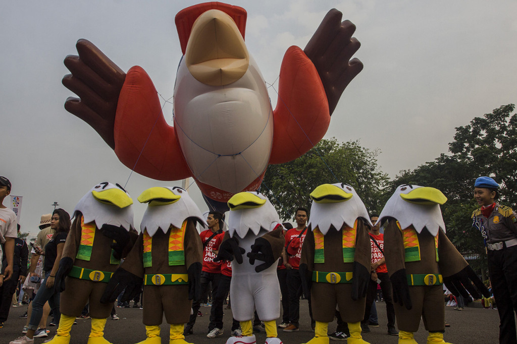 Kemeriahan Parade Momo Asian Para Games 2018