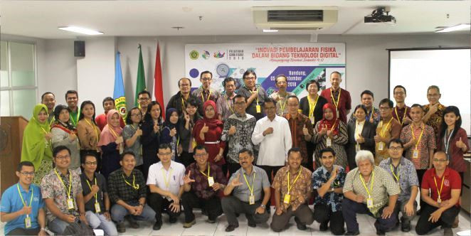 UNPAR Bekali Guru Fisika Hadapi Revolusi Industri 4.0