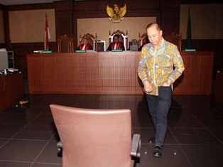 Hakim: Syafruddin Terbukti Rugikan Negara Rp4,58 triliun.