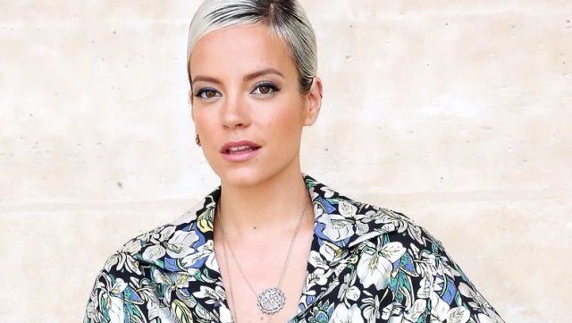 Delapan Tahun Berlalu, Lily Allen Masih Berduka Atas Kematian Anak Pertama