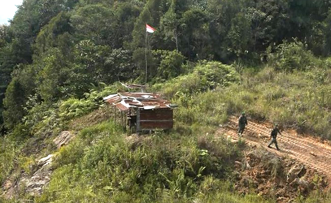 Mengunjungi Tentara Langit