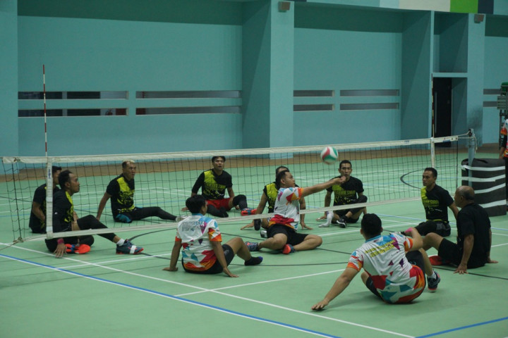 Mengenal Bola Voli Duduk, Salah Satu Cabor di Asian Para Games 2018