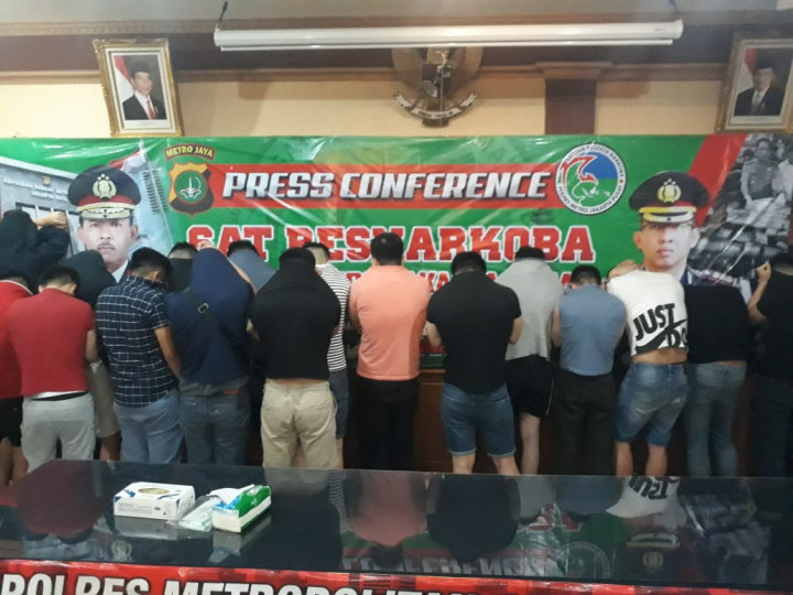 Polisi Bongkar Pesta Narkoba LGBT di Sunter