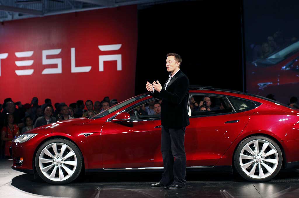 Elon Musk mengundurkan diri posisi strategis di Tesla. Telegraph.co.uk