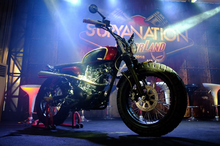 Si Cantik Saraswati Kawasaki W175