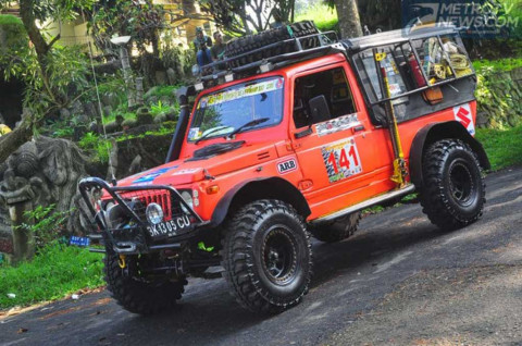  Modifikasi  Mobil Off Road Adventure BLOG OTOMOTIF KEREN