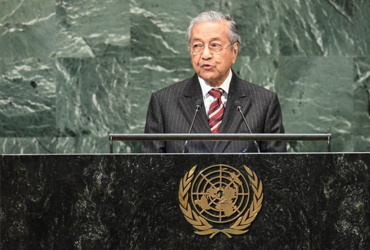 Mahathir: Penangkapan Istri Najib Sesuai Hukum