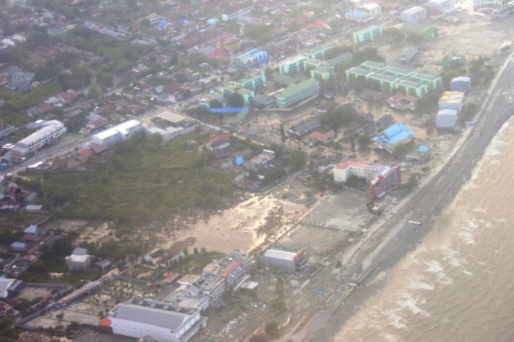 Palu's Traditional Market Gradually Returning to Normal