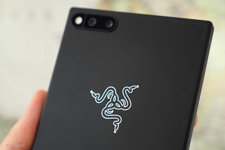 Gambar Razer Phone 2 Bocor, Tampilkan Logo dengan LED