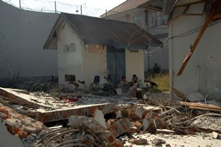 Tahanan Kabur Pascagempa Belum akan Diburu