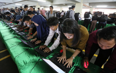 Generasi Milenial Indonesia Lebih Optimistis Ketimbang Singapura
