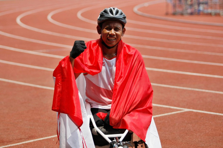 Jaenal Aripin Rebut Perak Atletik