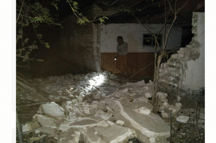 Korban Gempa di Sumenep Butuh Air Bersih