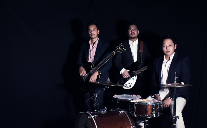 Anomalyst Rilis Singel Ikebana