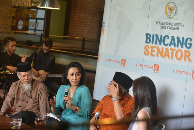 Yenti Garnasih (kedua dari kiri). Foto: MI/Susanto