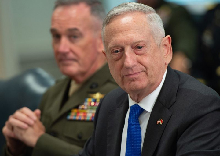 Trump Buka Peluang Mengganti Menhan Mattis