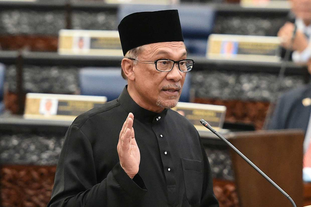 Anwar Ibrahim Dilantik jadi Anggota Parlemen