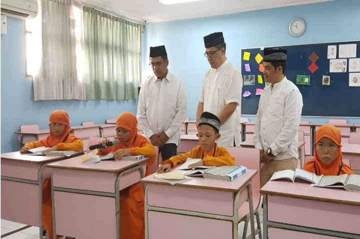 Membaca Alquran Disarankan sejak Dini
