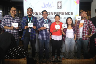 Lagu-lagu Pop Indonesia Terpopuler Era 90-an Dirilis Ulang