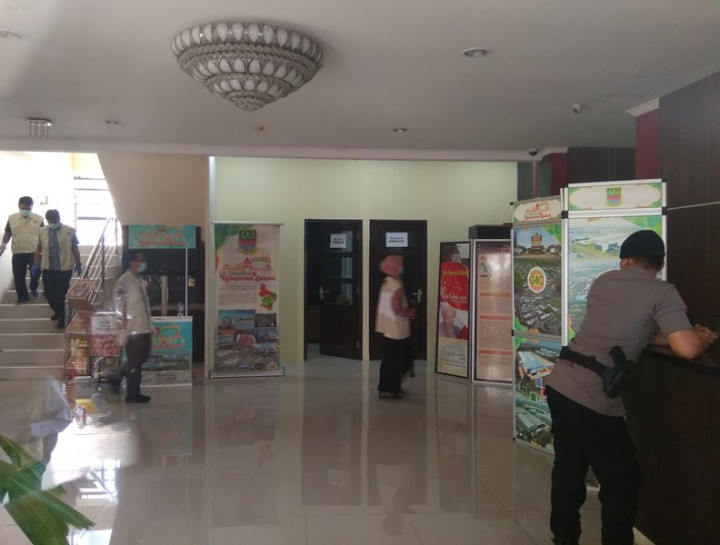 KPK Geledah Kantor DPMPTSP Kabupaten Bekasi