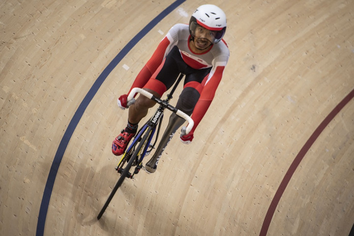 Dari Bonus, Fadli Ingin Berangkatkan Orang Tua Umroh