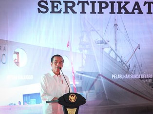 Pembagian Sertifikat Tanah di DKI Tuntas Tahun Depan