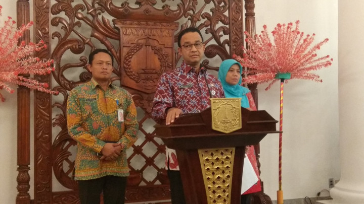 Anies Copot Camat Tamansari