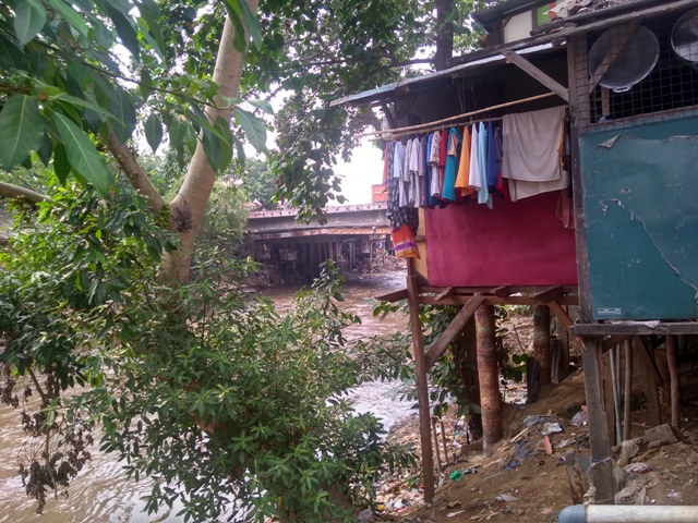 Pemukiman warga di Kelurahan Kebon Manggis, Matraman, Jakarta Timur. Medcom.id/ Kautsar W P