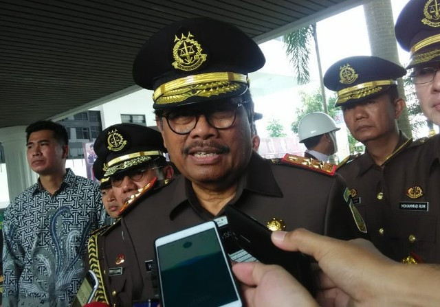 Jaksa Agung HM Prasetyo di Kantor Kejaksaan Agung RI, Kebayoran Baru, Jakarta Selatan. Foto: Medcom.id/Fachri Audhia Hafiez.