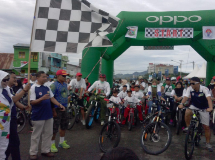 Hidup Sehat Lewat Sepeda Nusantara Etape Manakarra