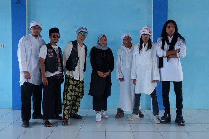 Ponpes Al Hidayat Hadirkan Band Rock